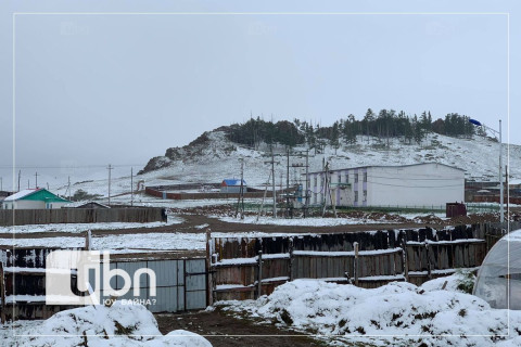 Нийт нутгийн 15 хувьд цастай байна