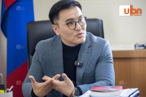 Ч.Лодойсамбуу: Ерөнхийлөгчийн санаачилсан хууль цөөнхийг байнга нухчин дарж цөөнхгүй, хяналтгүй байх нөхцлийг бий болгох эрсдэлтэй хууль