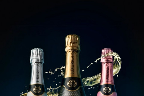 ШӨХТГ: Luxurios шампанскийг шалгуулахаар лабораторид хандсан