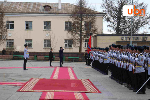 Ерөнхийлөгч У.Хүрэлсүх Налайх дүүрэгт ажиллаж байна