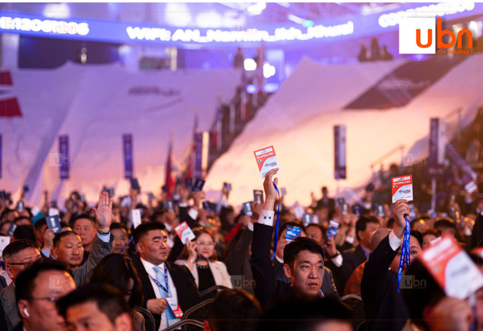 АН: Хэзээ мөдгүй тэсрэх дарьтай торх халсаар л байна