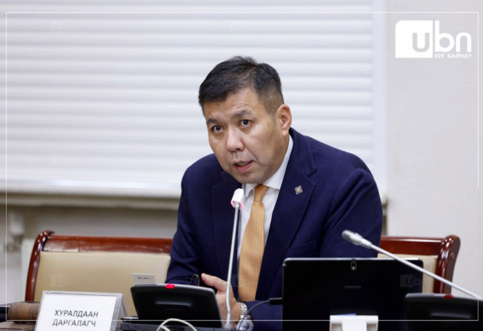 “Л.Оюун-Эрдэнэ, А.Амундра нарын ярьж байгаа зүйлд ямар ч логик алга“