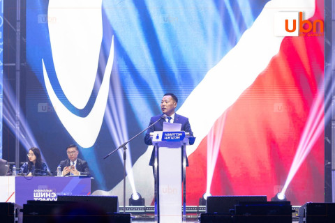 О.Цогтгэрэл: Өмнөх даргаа “буудаж“ хаяад дараагийн даргаа баатраар тодруулдаг МАН-ын тоглоом өнөө цагт ч үргэлжилж байна