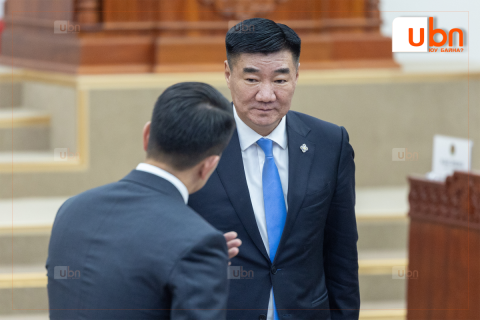 “УИХ-ын дарга нам бус байх“ хуулийг УИХ-аар хэлэлцэх эсэхийг хэлэлцэнэ