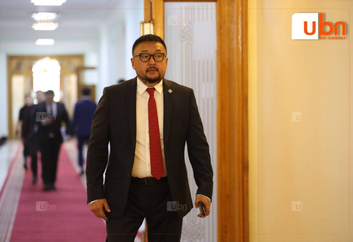 З.Мэндсайхан: Дансыг нь нээсэн 12500 ААН-д 3.8 их наядын татварын өр байгааг нэг сарын хугацаанд өрөө төлөх боломж олгож байна