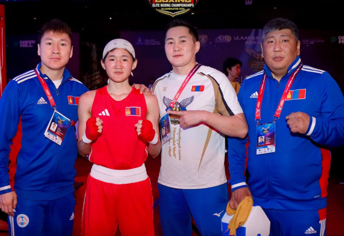 Э.Номундарь Азийн аваргыг мөнгөн медальтайгаар өндөрлүүллээ