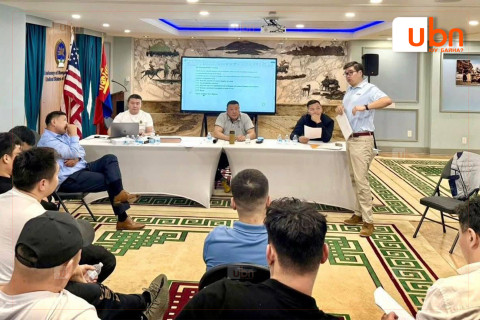Монголын үндэсний бөхийн холбооны салбар АНУ-д байгуулагдлаа