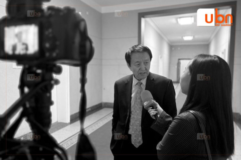 Д.Дэмбэрэл: УИХ-ын дарга нам бус байх боломжгүй. Та нар УИХ-д сууж байгаа намын дарга нараа “Намаасаа түдгэлз“ гэх юм уу