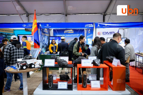 Аж үйлдвэр, эрдэс баялаг, эрчим хүчний салбарын “Нээлттэй хаалганы өдөр“ арга хэмжээ эхэллээ