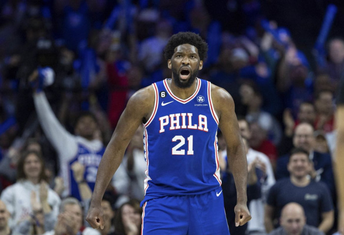 Жоэл Эмбийд мухар олгойн хагалгаанд оржээ