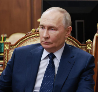 ПУТИН: Улаан өндөгний баярын үеэр гал зогсооно