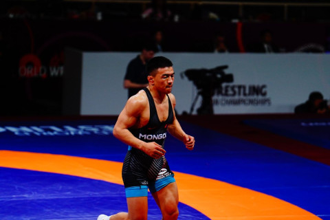 Т.Тулга, Б.Мөнх-Эрдэнэ нар Азийн аваргаас мөнгөн медаль хүртлээ