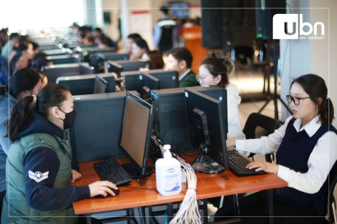 Нийслэлийн нутаг дэвсгэрт үйл ажиллагаа явуулж буй байгууллагууд ажлын 4 хоногт шилжихээр боллоо