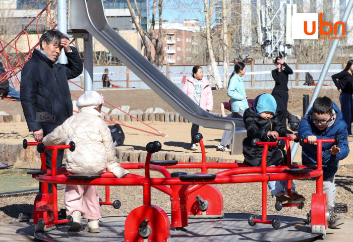 ЦАГ АГААР: Маргааш Улаанбаатарт 13 хэм ДУЛААН