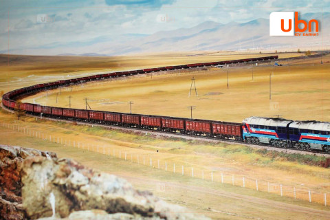 “УБТЗ” ХНН: 367.2 мянган тонн коксжсон хөх нүүрсийг тээвэрлэж дууслаа