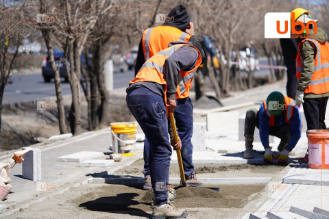 Нарны гүүрнээс Баруун дөрвөн зам хүртэлх явган хүний зам, талбайг бүхэлд нь шинэчилнэ