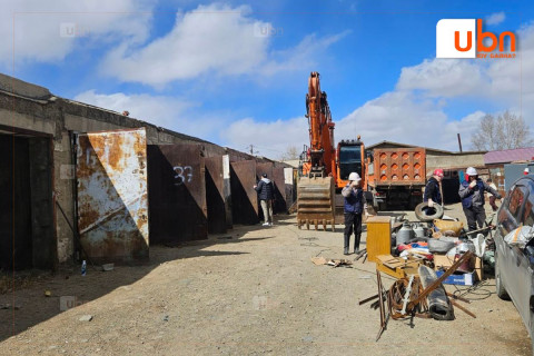 Баянгол дүүргийн 12-р хороонд нийтийн эзэмшлийг чөлөөлөх ажил эхэллээ