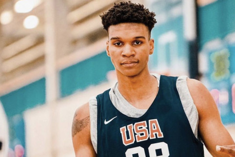 Хүлэгүүд 3 дахь импорт тоглогчоо эгнээндээ нэгтгэлээ