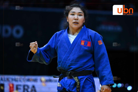 МУГТ Л.Энхрийлэн тэргүүтэй 18 жүдоч Азийн аваргад оролцоно