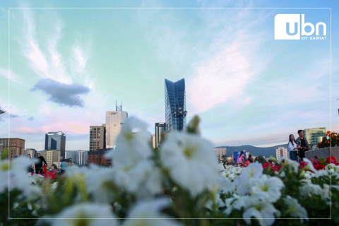 Сүхбаатарын талбайд “UB food festival-2026” олон улсын хоолны өдөрлөг эхэллээ