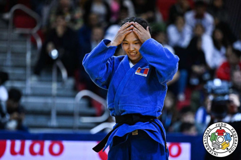 Т.Ариунзаяа Азийн аваргаас мөнгөн медаль хүртлээ