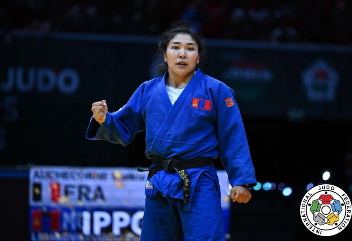 МУГТ Л.Энхрийлэн Ази тивийн аварга боллоо