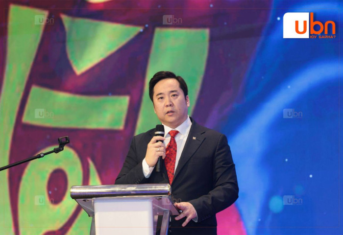 А.Баяр: Амин хайртай хүүхдэдээ амь эрсдэх унаа битгий унуулаарай