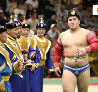 1.5 тэрбум төгрөгийн шагналын сантай “Алтан цом“-ын тэргүүн байрын төлөөх барилдаан маргааш болно