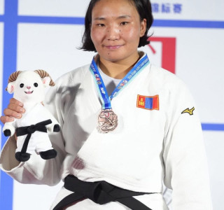 А.Адъяасүрэн ААШТ-ийн хошой хүрэл медальтан боллоо