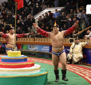 “Алтан цом“-ын тэргүүн байрын төлөө Э.Батмагнай, С.Сүхбат нарын баг өрсөлдөнө