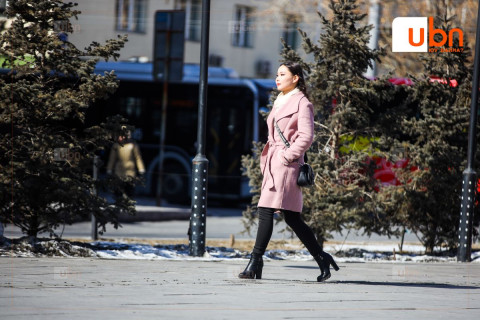 Маргааш Улаанбаатарт 11 хэм дулаан, багавтар үүлтэй