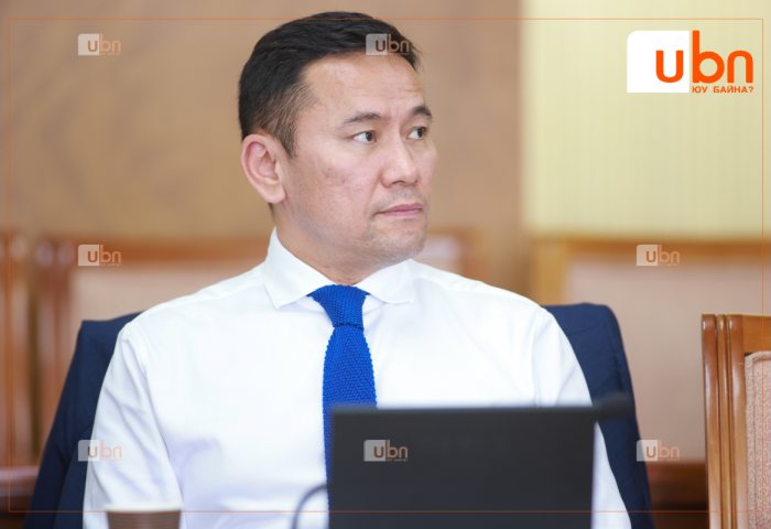 Д.Энхтүвшин: Би улстөрч болох гэж энд орж ирээгүй