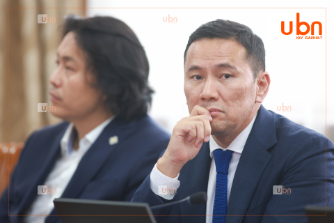 ЭЗБХ: Худалдаа, аж үйлдвэрийн танхимын тухай хуулийн төслийг хэлэлцэхийг ДЭМЖСЭНГҮЙ