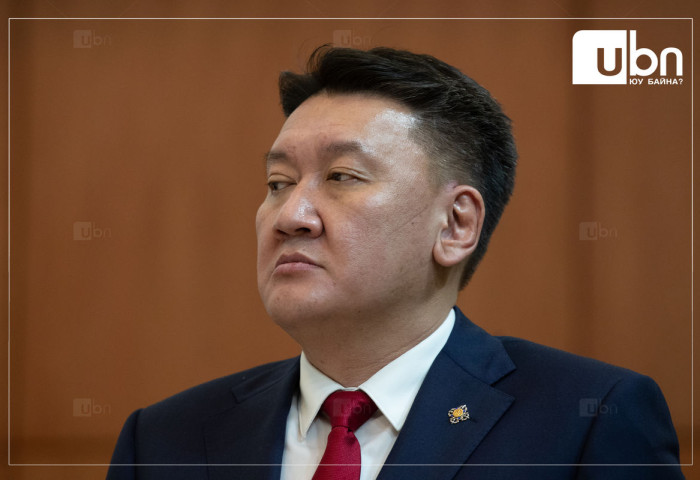 Төрийн байгуулалтын байнгын хорооны даргаар Б.Жавхланг сонгохыг дэмжлээ