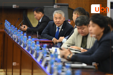 МАН-ын бүлэг: Мега төслүүдтэй холбоотой асуудлыг хэлэлцэж байна