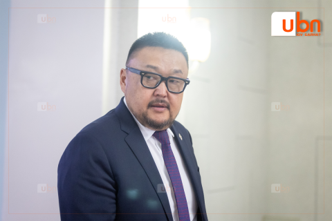 ДЭД ХОРОО: Монгол Улсын нэгдсэн төсвийн 2026 оны I улирлын гүйцэтгэлийн талаарх Сангийн сайдын мэдээллийг сонсоно