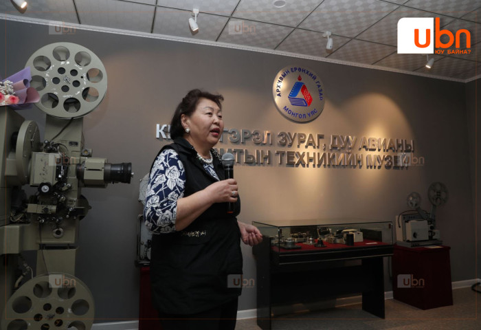 Архивын Ерөнхий газарт кино, гэрэл зураг, дуу авианы баримтын  техникийн музей нээгдлээ