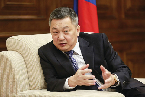 2025 онд 1.1 их наяд төгрөгийн цэвэр ашигтай ажилласан Эрдэнэс Тавантолгойг Монголдоо үлдээсэн З.Энхболдыг хорьж болох ч түүний эх оронч үзэл санааг хэн ч хорьж чадахгүй!