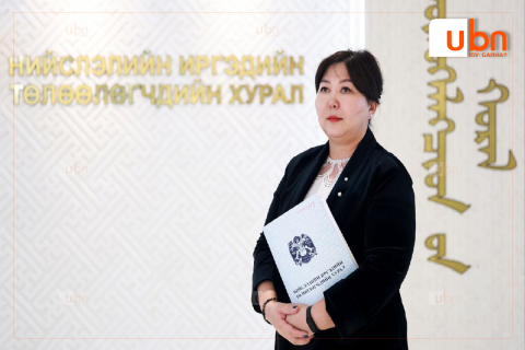 НИТХ-ын даргаас огцроод буй А.Баяр НИТХ-ын Ажлын албаны дарга М.Халтарыг ажлаас нь чөлөөлжээ