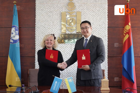 НҮБ-ын Хүүхдийн сангийн суурин төлөөлөгч Биате Дастел тэргүүтэй төлөөлөгчид Дундговь аймагт зочиллоо