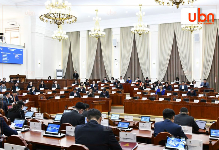 ЧУУЛГАН: Төрийн болон орон нутгийн өмчийн тухай хуулийн нэмэлт өөрчлөлтийн төслийг хэлэлцэнэ