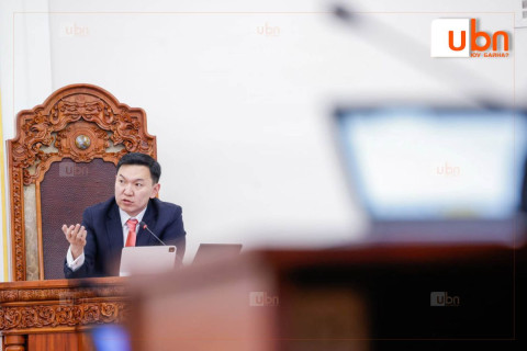 Н.Учрал: Олсныхоо хэрээр үрсэн, төр төсвөө данхайлгасан, түүхий эдээ түүхийгээр нь гаргадаг түүхийг өөрчлөөгүйн үр дагаварыг бид амсаж байна