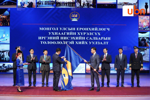 “МИАТ“ ТӨХК-ийг “Сүхбаатарын одон“-гоор шагналаа