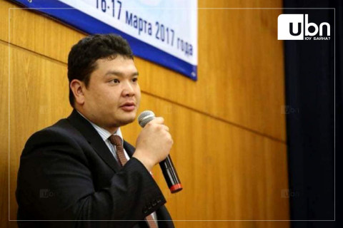 Бусдад 87.7 мянган ам.доллар шилжүүлж, өөртөө 796.6 сая төгрөгийн урамшуулал олгосон Д.Гардийн хэргийг прокурорт шилжүүлжээ