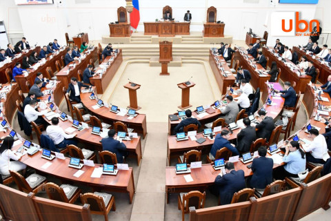 ЧУУЛГАН: “Монгол Улсын хөгжлийн 2027 оны төлөвлөгөө“-г БАТАЛЛАА