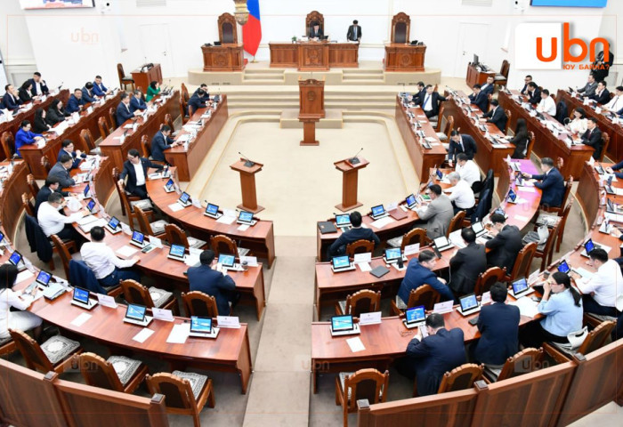 ЧУУЛГАН: “Монгол Улсын хөгжлийн 2027 оны төлөвлөгөө“-г БАТАЛЛАА