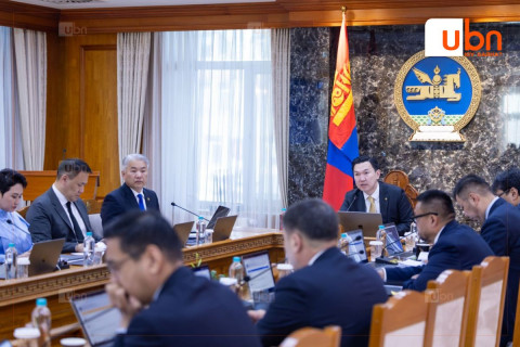 ХУУЛИЙН ТӨСӨЛ: Хөрөнгө оруулагчийн шийдвэрлэгдэхгүй байгаа гомдлуудыг ЗГ-ын хуралдаанаар шийдвэрлүүлдэг байна