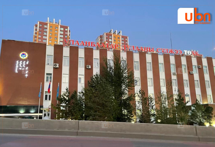 УБДС ТӨХК: Дулааны шугамд гарсан гэмтлийг засаж, айл өрхүүдийн халуун усны хангамжийг хэвийн болгохоор ажиллаж байна