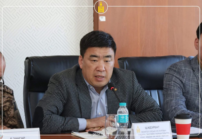 “Баруун бүсээс нийслэл рүү махны нийлүүлэлт зогссон тул нийлүүлэлтэд хүндрэл үүсэж, экспортын асуудал яригдаж магадгүй”