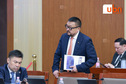 З.Мэндсайхан: Улсын төсвийн алдагдал 1 их наяд төгрөг байхад нийслэлийн төсвийн алдагдал 2.4 их наяд төгрөгт хүрсэн